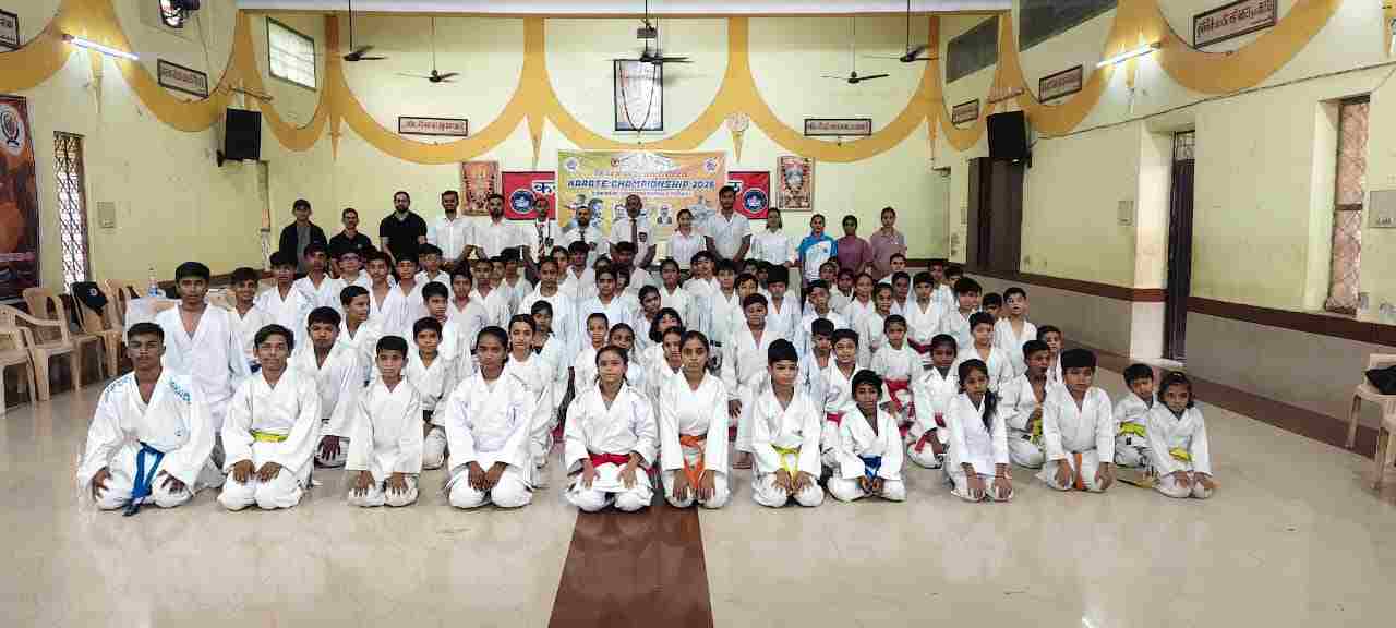 राजनांदगांव में एक दिवसीय इंटर डिस्ट्रिक्ट कराते टूर्नामेंट का सफल आयोजन